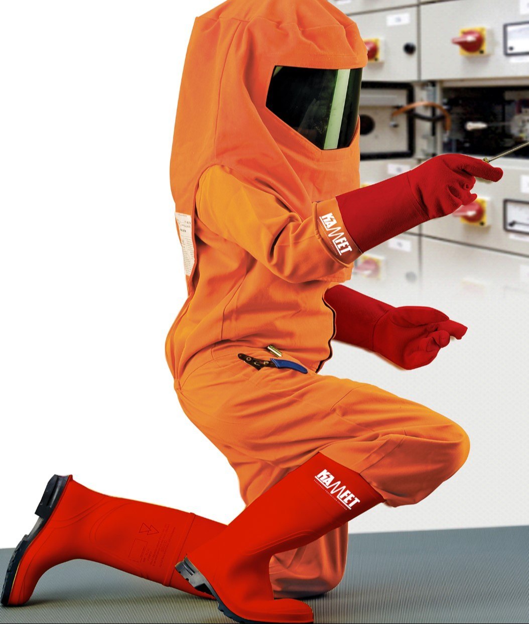 arc flash suit, wear protective eyewear, arc suit, body harness, insulated gloves, electrical suit, electrical arc flash suit
